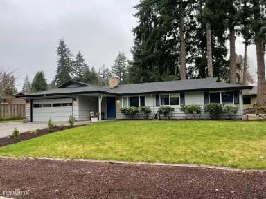 Main picture of 2034 Ponderosa Dr SE