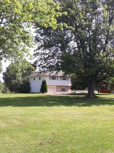 Main picture of 228 W Orange Rd