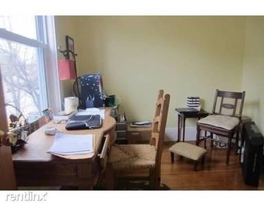 Main picture of 215 Cypress St