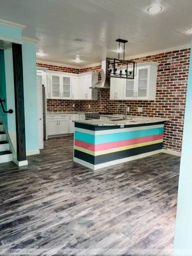 Main picture of 921 Marine Dr.  # 327 - 327