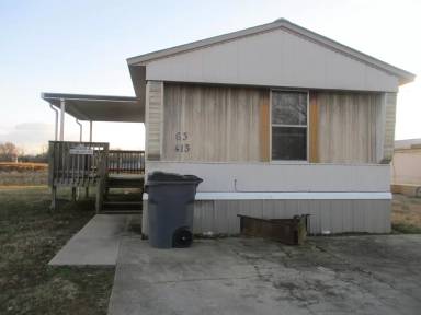 Main picture of 413 Debby St
