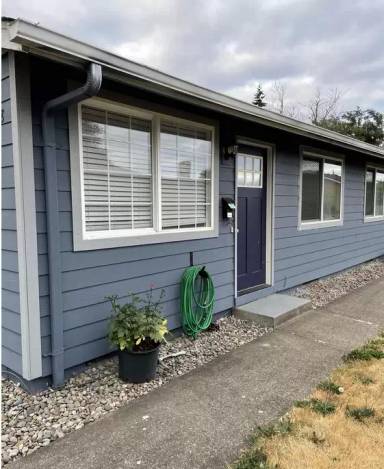 Main picture of 1206 Hill St SE