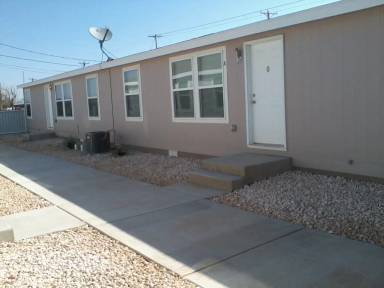 Main picture of 317 E Lime St
