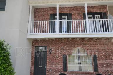 Main picture of 2117 Cypress Hall Aly