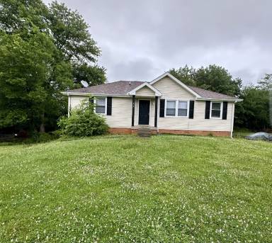 Main picture of 913 Poppy Dr