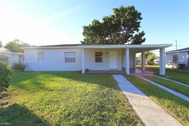Main picture of 14340 Graves Dr