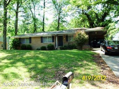 Main picture of 104 Hollis Ter NW