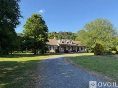 Main picture of 105 Hunt Bend Rd NW