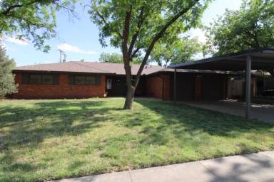 Main picture of 4633 30th St