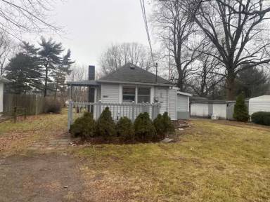 Main picture of 5338 Concord Ave