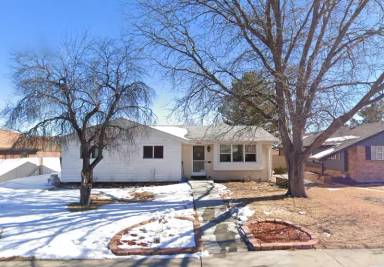 Main picture of 6674 Newland St