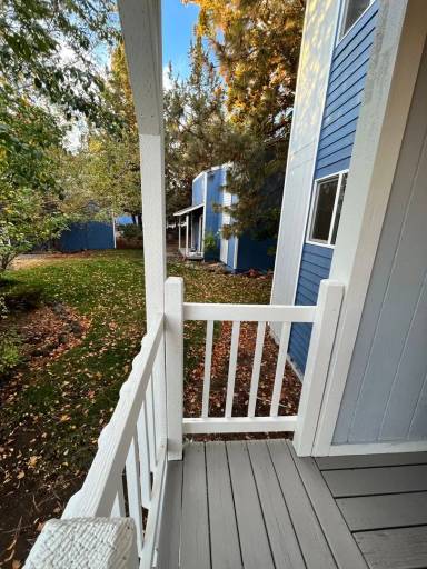 Main picture of 2025 27 29 31 Neil