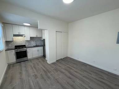 Main picture of 692 San Jose Ave