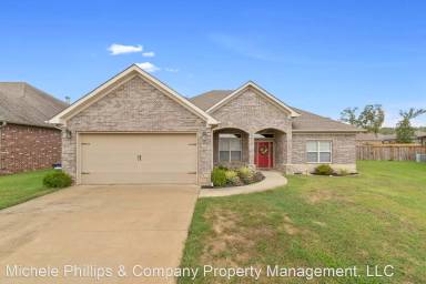 Main picture of 8917 Meadow Gardens Cir