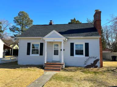 Main picture of 313 Park Heights Ave