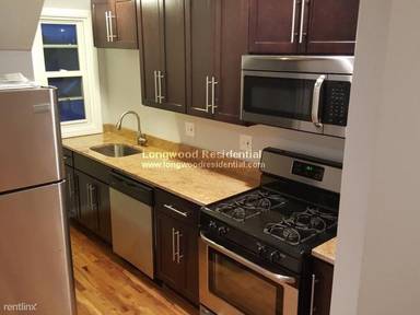 Main picture of 39 Pinckney St
