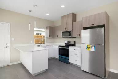 Main picture of 3601 Frio Ave
