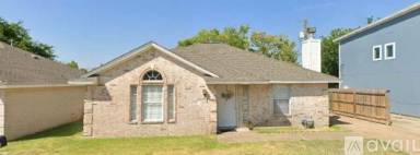 Main picture of 806 Nimitz St