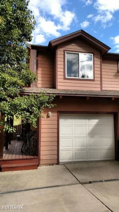 Main picture of 2322 Forest Ave