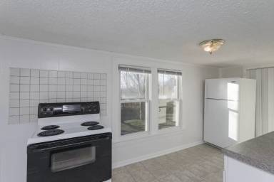 Main picture of 212 Lanier Dr