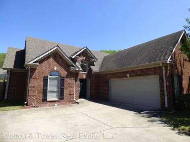 Main picture of 2018 Forest Lakes Ln