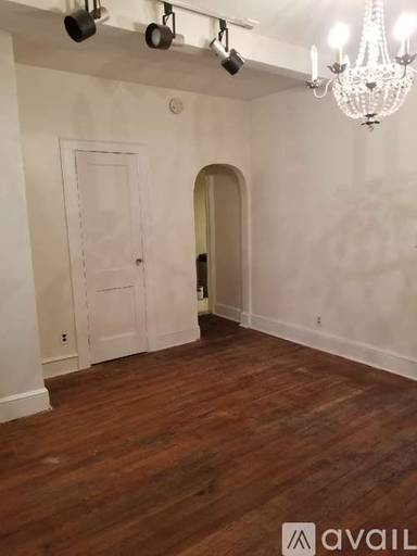 Main picture of 27 Hinsdale Ave