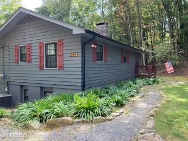 Main picture of 767 Hawk Ridge Rd