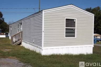Main picture of 132 Yarbro Rd