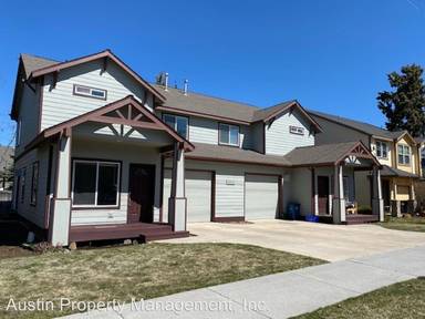 Main picture of 20816 Comet Ln