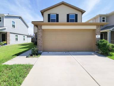 Main picture of 727 Hardwood Grove Ct