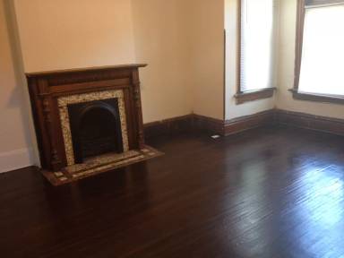 Main picture of 1379 Forsythe Ave