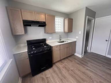 Main picture of 10945 S Green St