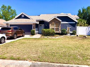 Main picture of 8138 Lesia Cir