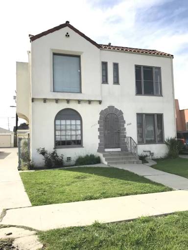 Main picture of 3523 S Norton Ave
