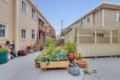 Main picture of 3804 Opal St