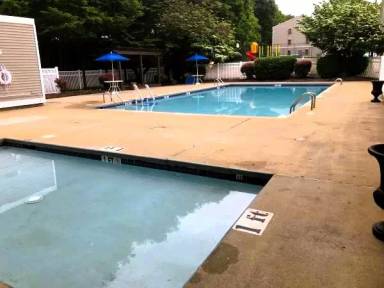 Main picture of Maple Ridge Apartments