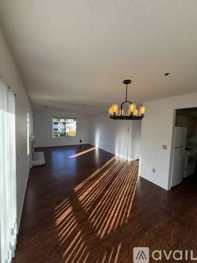 Main picture of 18620 52nd Ave W