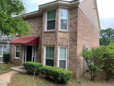 Main picture of 6017 Sussex Dr