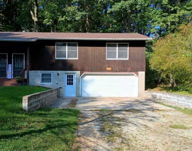 Main picture of 18069 Meyers Dr