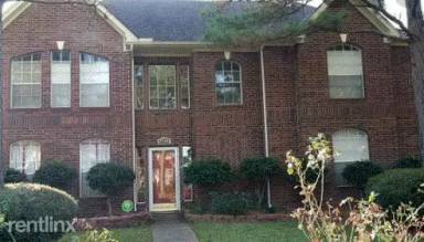 Main picture of 9714 Deverell Dr