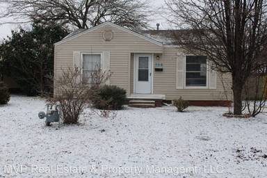 Main picture of 306 E Fairchild Dr