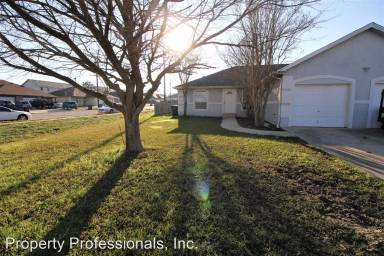 Main picture of 3009 Pine Valley Dr