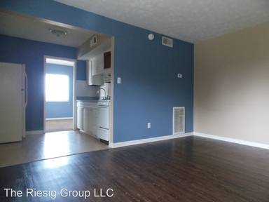 Main picture of 208 Lakeshore Dr