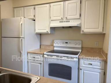 Main picture of 2925 Winkler Ave