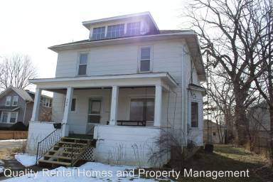 Main picture of 340 E Vienna St