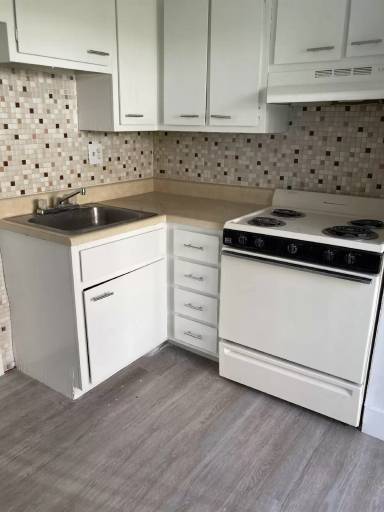 Main picture of Broadway Park Apartments