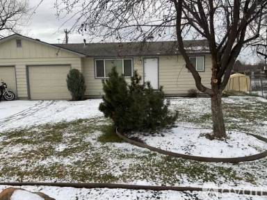 Main picture of 7507 W Emerald St