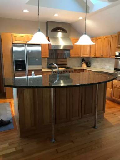 Main picture of 7 Sunset Ln