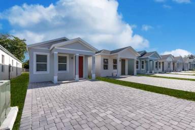 Main picture of 3715 Saginaw Avenue - 1