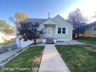 Main picture of 7521 State St